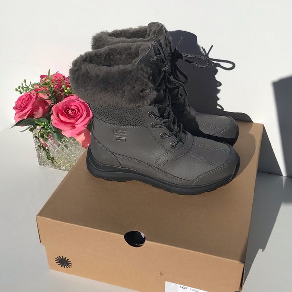 UGG Zaylee Micro Cheetah Boot - Picture 3 of 10